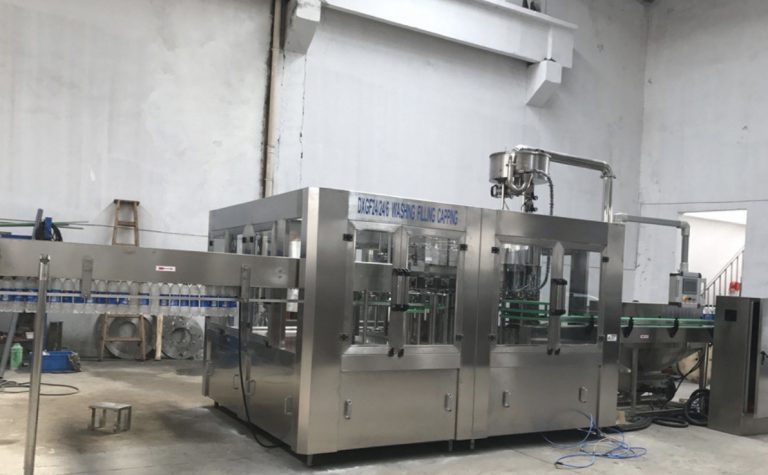 inline filling systems: filling machine manufacturer
