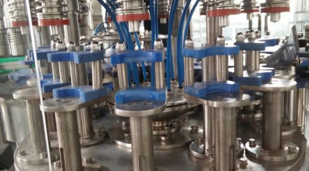 mineral water bottle filling machine - mineral water bottle packing 