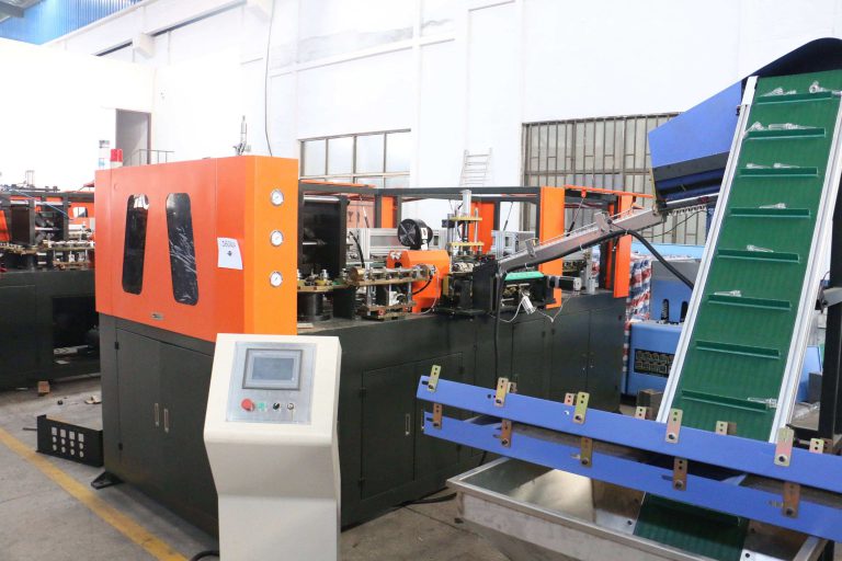 ginning machine - hydraulic press, hydraulic moulding 