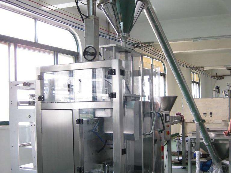 pneumatic type vffs machine for liquid & semi liquids - multi lane 