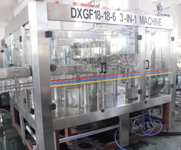 8000 bottle beverage production line,3 in 1 water filling machine 