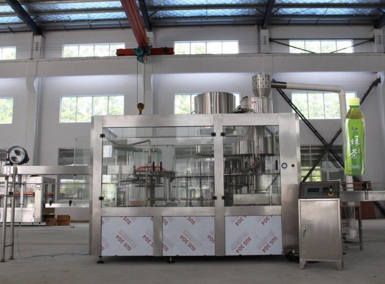 china hot selling potato chips packing machine price in 