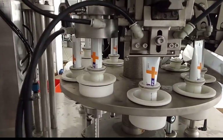 pillow packing machine - accupacking