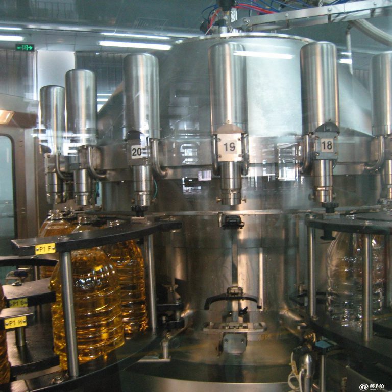 potato chips nitrogen packaging machine/vacuum packaging machine