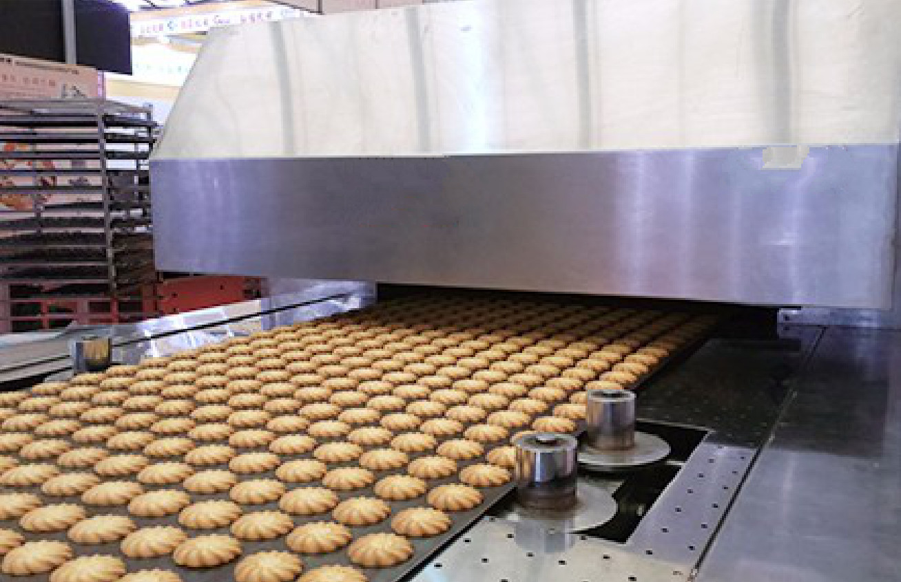 Small Capacity Automatic Industrial Biscuit Making Machine For Wide Range Shapes