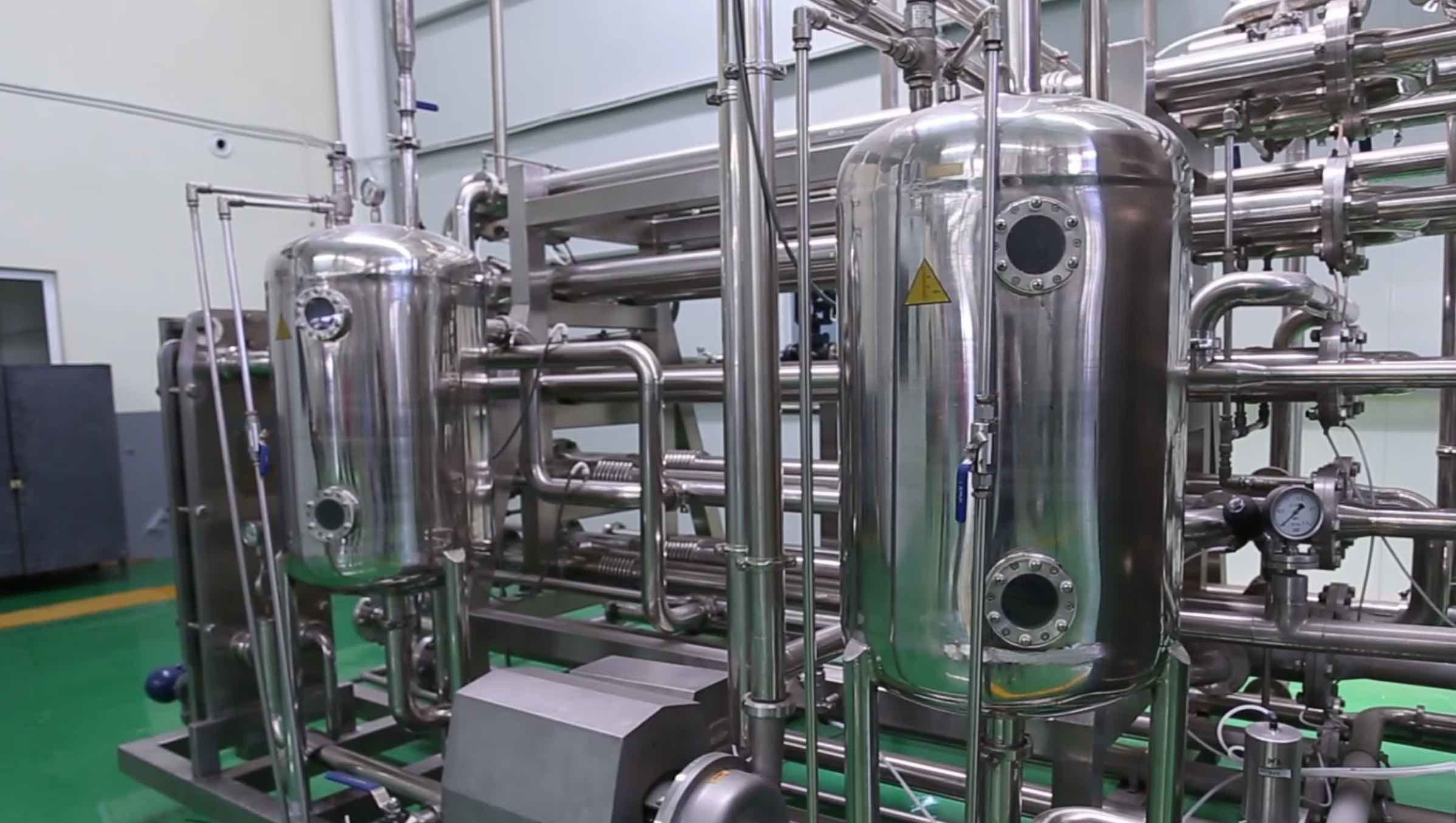 2 – 5 T / Hour Capacity UHT Milk Processing Line High Temperature Sterilization