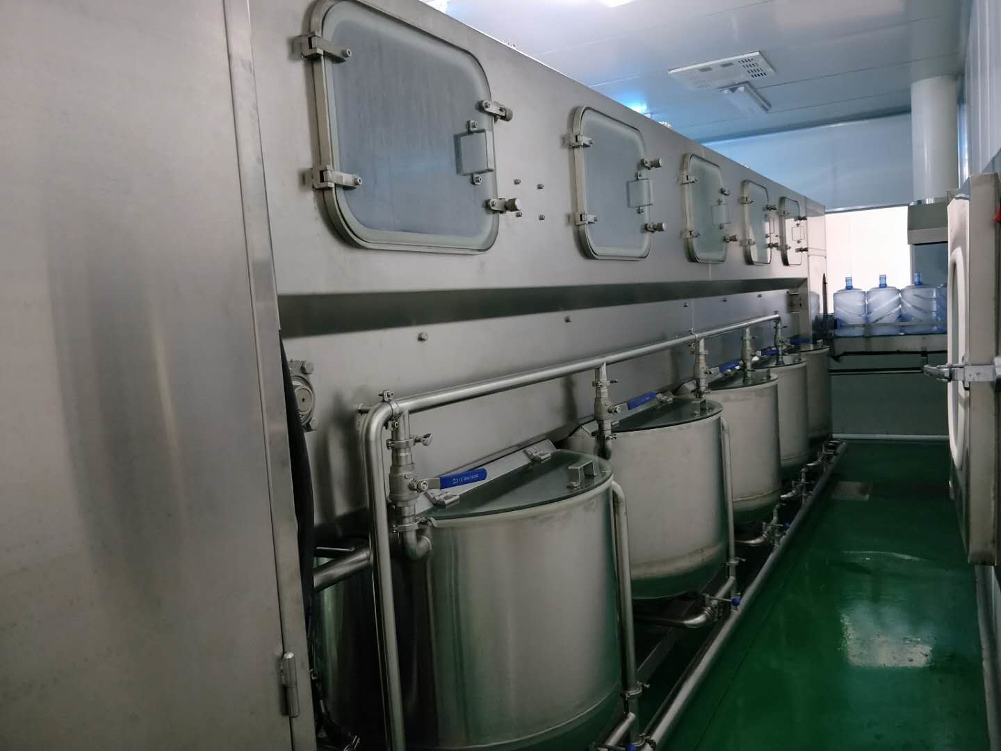 Automatic Drinking Water Production Line 5 Gallon Mineral Water Filling Machine