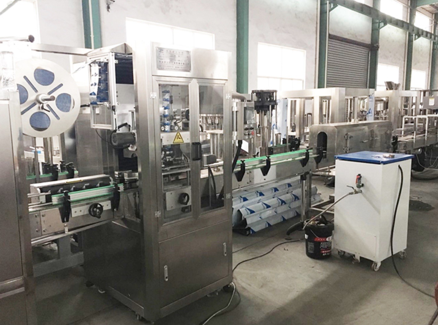 Automatic DXGF / Coca Cola Production Line , Carbonated Drink Filling Machine